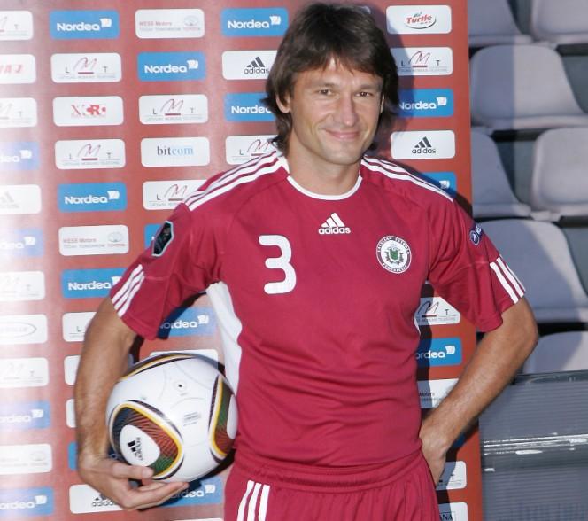 Vitālijs Astafjevs, entraîneur de l'année en Lettonie pour Footballski | © LETA