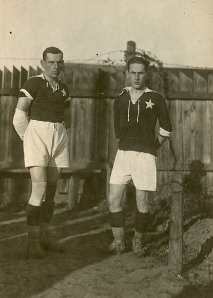 Henryk à Gauche et Jan à droite (photo: HistoriaWisły.pl)