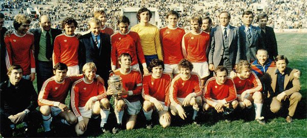 Le SKA Rostov vainqueur de la coupe nationale en 1981 Ⓒ www.greatfootball.com.ua